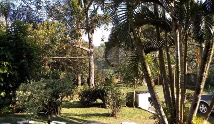 Chácara com 8 quartos à venda em Loteamento Chácara Val Paraiso - SP