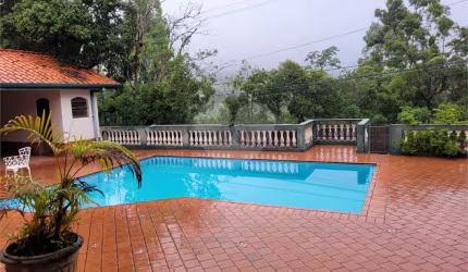 Chácara com 4 quartos à venda em Recanto Amapola - SP