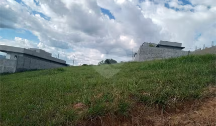 Terreno à venda em Centro - SP