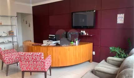 Salão Comercial à venda em Jardim Brasil - SP