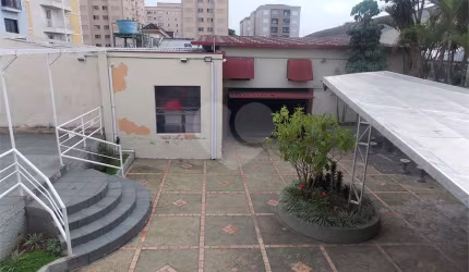 Galpão à venda ou para locação em Atibaia Jardim - SP
