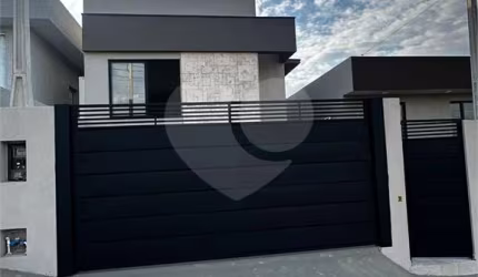 Casa com 2 quartos à venda em Centro - SP