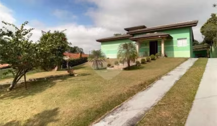 Condomínio com 3 quartos à venda em Centro - SP