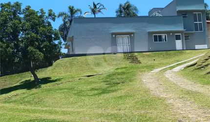 Condomínio com 7 quartos à venda ou para locação em Centro - SP
