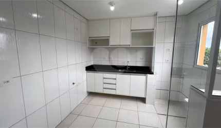 Apartamento com 2 quartos para locação em Jardim Alvinópolis - SP