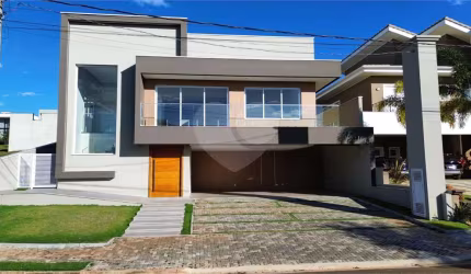 Condomínio com 5 quartos à venda em Jardim Brogotá - SP