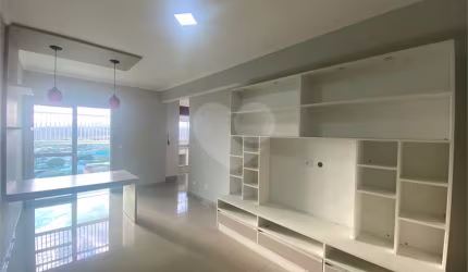 Apartamento com 2 quartos para locação em Jardim Brasil - SP