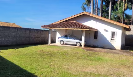 Casa com 2 quartos à venda em Jardim Colonial - SP