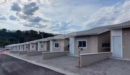 Condomínio com 2 quartos à venda em Centro - SP