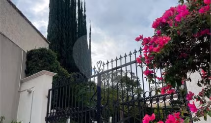 Apartamento com 2 quartos para locação em Atibaia Jardim - SP