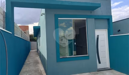 Casa térrea com 2 quartos à venda em Centro - SP