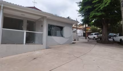 Prédio inteiro para locação em Vila Junqueira - SP