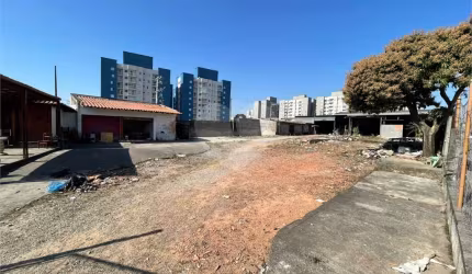 Terreno para locação em Vila Carrão - SP