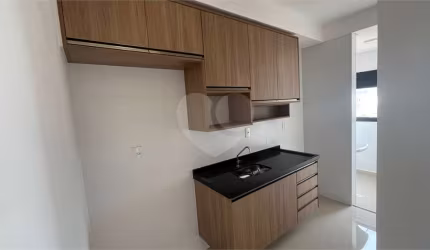 Apartamento com 2 quartos para locação em Atibaia Jardim - SP