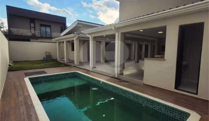 Casa com 4 quartos à venda em Nova Gardênia - SP