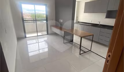 Apartamento com 2 quartos à venda ou para locação em Alvinópolis - SP
