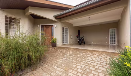 Casa no Santa Felicidade de 200,00 m² com 4 quartos  - 94594.002-KD