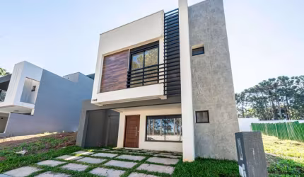 Sobrado no Santa Cândida de 130,00 m² com 3 quartos  - 94702.001-KD