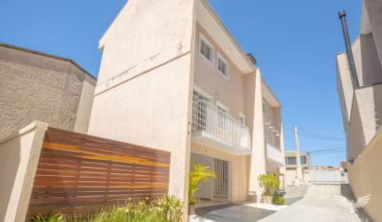 Sobrado em SANTA FELICIDADE com 125,69 m²