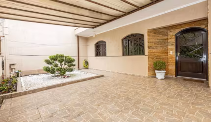 Casa com 3 quartos no Taboão de 117,73 m²