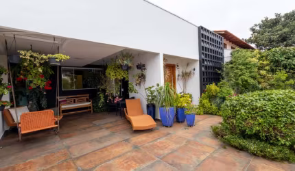 Casa em Condomínio em Santa Felicidade