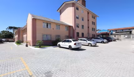Apartamento com 2 quartos  no Campo Comprido