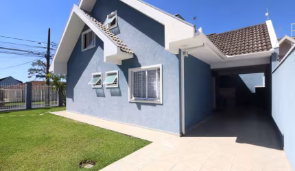 Casa em SANTA FELICIDADE com 139,71 m²