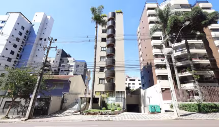 Apartamento BIGORRILHO com 181,30m²