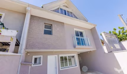 Sobrado no CAMPINA DO SIQUEIRA com 155,54 m²