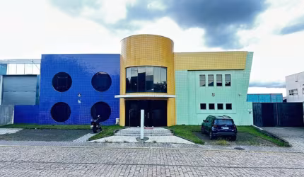 Barracão no NOVO MUNDO com 980 m²