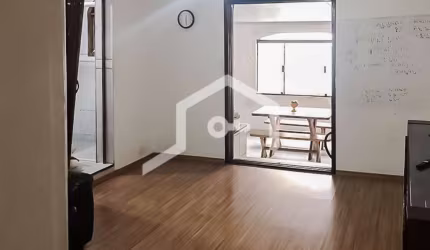 Casa com 3 quartos à venda na Rua Embuaçu, 316, Vila Mariana, São Paulo por R$ 1.200.000
