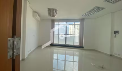 Sala comercial para alugar na Rua Doutor Rodrigo Silva, 70, Centro, São Paulo por R$ 2.700