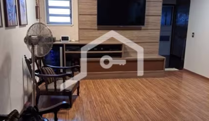 Casa com 3 quartos à venda na Rua Tomás Ribeiro Colaço, 375, Jardim Vivan, São Paulo por R$ 1.278.000