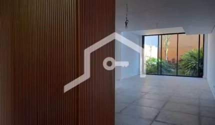 Casa com 3 quartos à venda na Rua Batista Cepelos, 142, Liberdade, São Paulo por R$ 2.798.000
