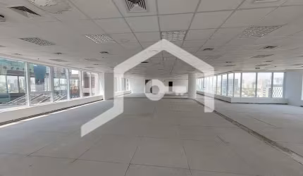Sala comercial para alugar na Avenida Engenheiro Luiz Carlos Berrini, 1747, Brooklin, São Paulo por R$ 65.392