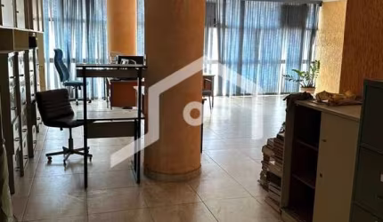 Sala comercial para alugar na Rua Líbero Badaró, 101, Centro, São Paulo por R$ 4.000