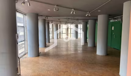 Sala comercial para alugar na Rua José Bonifácio, 16, Sé, São Paulo por R$ 6.500