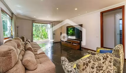 Casa com 4 quartos à venda na Japiaçóia, 345, Alto de Pinheiros, São Paulo por R$ 3.499.000
