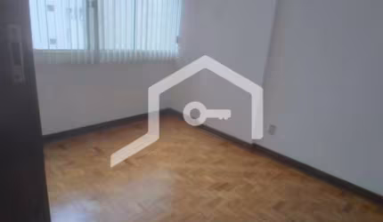 Sala comercial para alugar na Rua dos Estudantes, 242, Liberdade, São Paulo por R$ 1.500