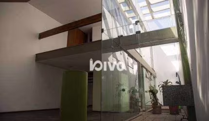Sobrado com 4 quartos e 1 vaga à venda, 200 m² por R$ 3.139.000 - Moema