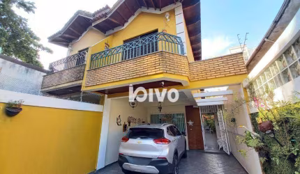 Sobrado com 4 quartos e 4 vagas à venda, 210 m² por R$ 1.980.000 - Vila Mariana
