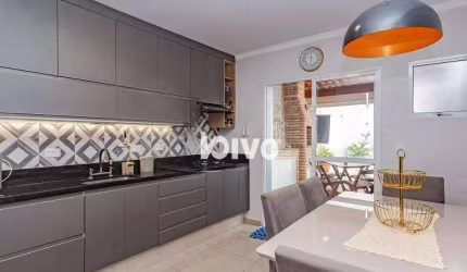 Sobrado com 2 quartos à venda, 115 m² por R$ 870.000 - Bosque da Saúde