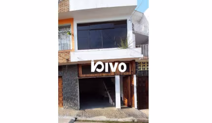 Sobrado com 2 quartos à venda, 160 m² por R$ 700.000 - Vila Monumento