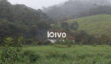 Sítio com 2 dormitórios à venda, 494000 m² por R$ 741.000,00 - Centro - Juquiá/SP