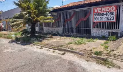 Casa à venda 3 Quartos, 4 Vagas, 419.4M², Parque Amazônia, Goiânia - GO