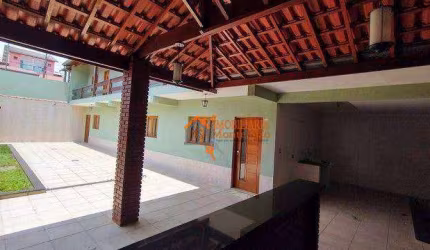 Sobrado com 3 dormitórios à venda, 250 m² por R$ 1.200.000,00 - Cidade Soberana - Guarulhos/SP