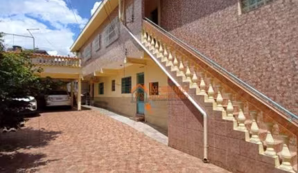 Sobrado com 3 dormitórios à venda, 250 m² por R$ 850.000,00 - Parque Continental - Guarulhos/SP