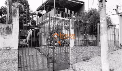 Casa com 3 dormitórios à venda, 122 m² por R$ 586.000,00 - Vila Barros - Guarulhos/SP