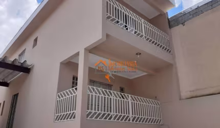 Sobrado com 4 dormitórios à venda, 224 m² por R$ 690.000,00 - Taboão - Guarulhos/SP