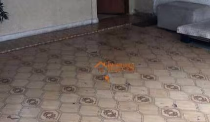 Sobrado com 3 dormitórios à venda, 183 m² por R$ 692.000,00 - Vila Rosália - Guarulhos/SP